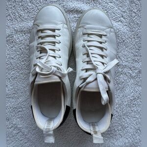 GREATS Leather Made In Italy Sneakers in White
